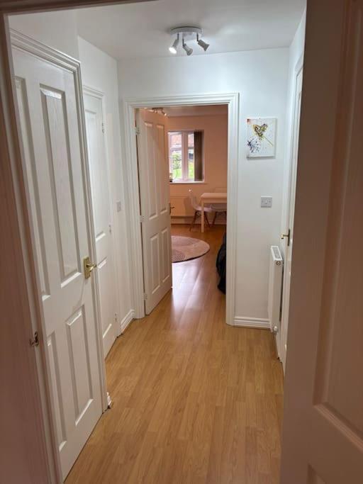 Newly Refurbished Flat In Kings Heath Apartment *