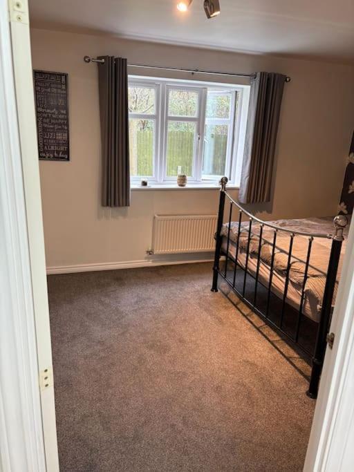 Newly Refurbished Flat In Kings Heath *